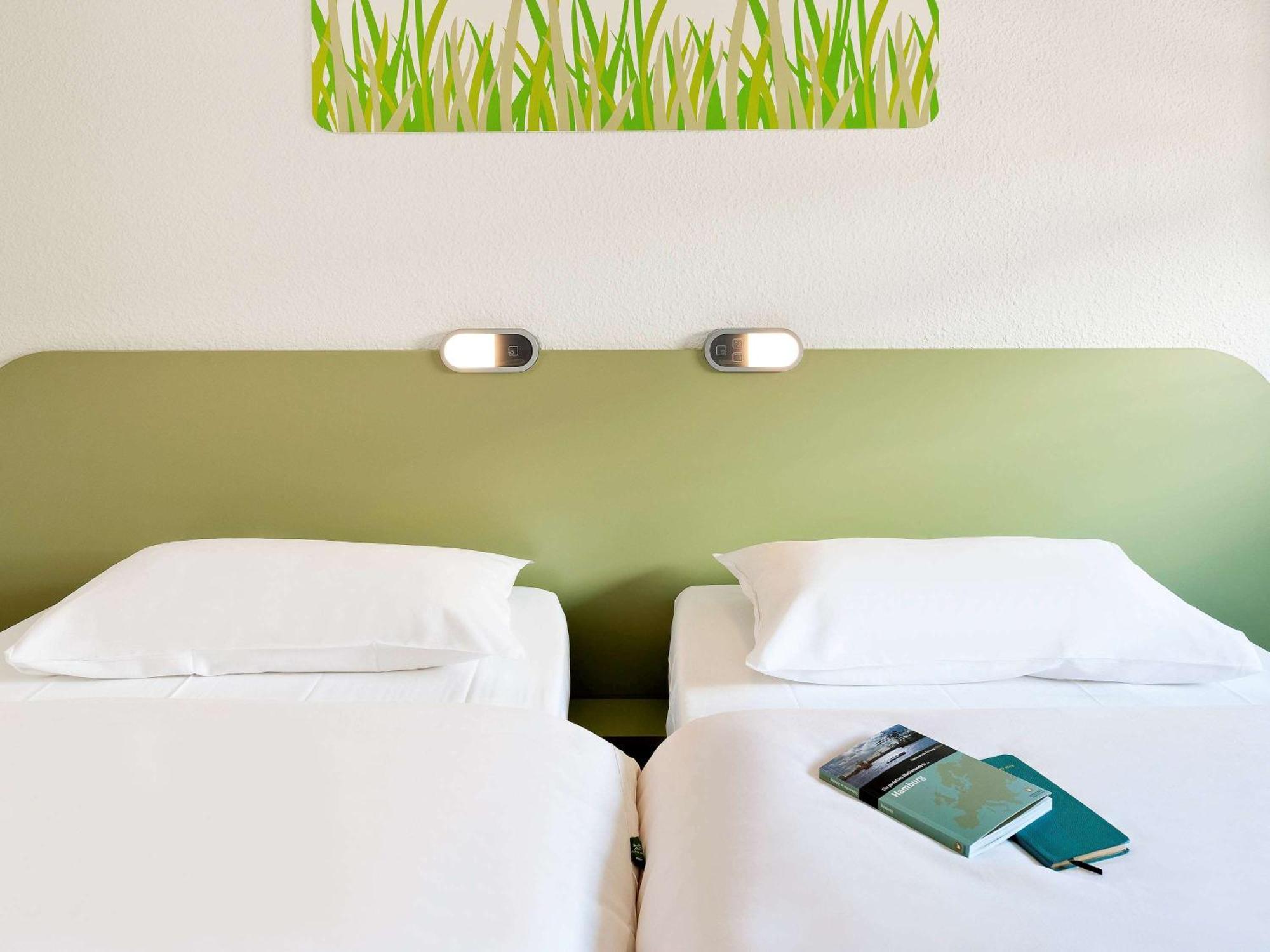 Ibis Budget Courbevoie Paris La Defense Dış mekan fotoğraf